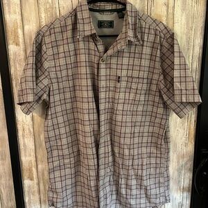 G. H. Bass & Co. Gray & Red Short Sleeve Plaid Shirt